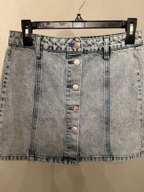 Forever 21 Light Blue Button-Front Denim Mini Skirt, medium